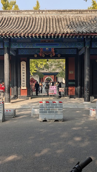 Zhang Mama (张妈妈特色川味馆)